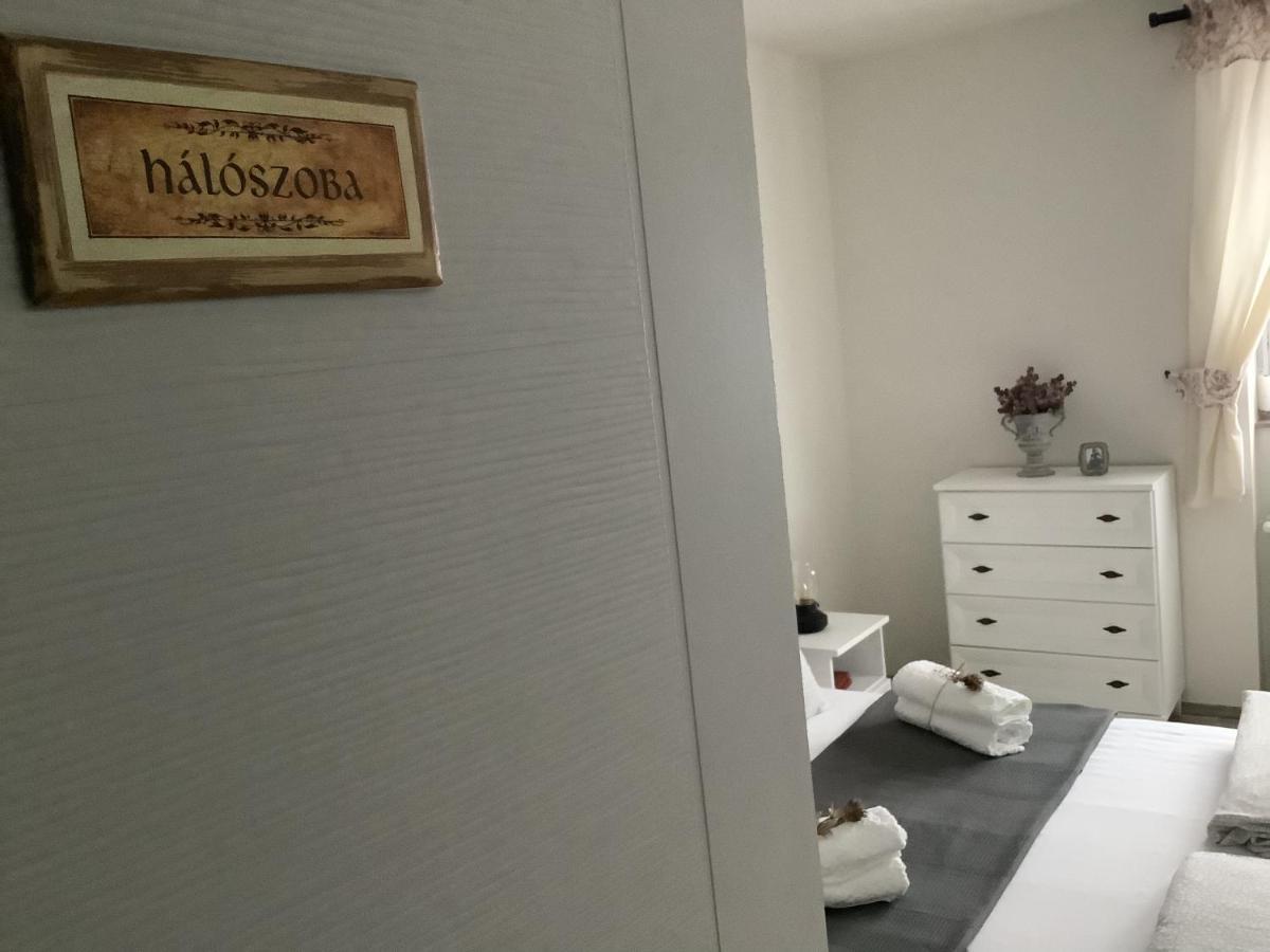 Ezuest Boroka Appartement *